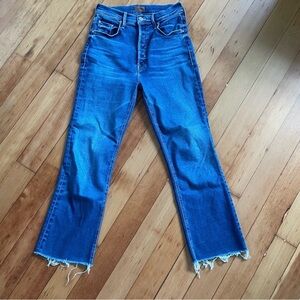 MOTHER tripper ankle fray jeans

Repaired: note photo.